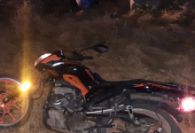 Photo of Fără permis și cu viteză excesivă: Doi adolescenți au decedat pe loc după ce s-au izbit cu motocicleta de o placă de beton