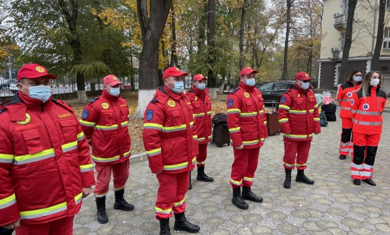 Photo of foto, video | COVID-19: 20 de lucrători medicali și șapte paramedici din R. Moldova, delegați pentru o misiune umanitară în România