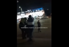 Photo of video | „Îți scot ochii”. Un tânăr a înjurat polițiștii și a sărit la bătaie. Riscă dosar penal pentru huliganism
