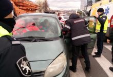 Photo of foto | Accident rutier pe bulevardul Ștefan cel Mare. Un șofer a suferit stop cardiac