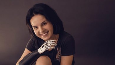 Photo of Femeia căreia soțul i-a tăiat mâinile cu toporul va primi despăgubiri. Rusia, obligată să plătească sute de mii de euro pentru că a admis violența domestică