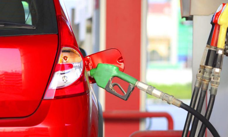 Photo of Carburanții se ieftinesc pentru prima dată după aproape două luni și jumătate de scumpiri