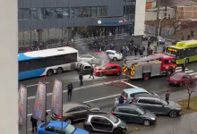 Photo of video | „Mă uit la deal, la vale… nu-i”. Ce spune șoferul autobuzului despre accidentul de pe Vasile Alecsandri