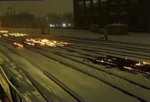 Photo of video | Șinele de tren din Chicago, cuprinse de flăcări în plină iarnă. Explicația neașteptată pentru acest fenomen