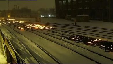 Photo of video | Șinele de tren din Chicago, cuprinse de flăcări în plină iarnă. Explicația neașteptată pentru acest fenomen