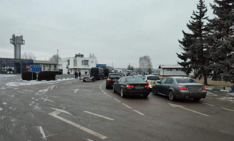 Photo of Moldovenii din diasporă vor putea aduce în țară o mașină fără a plăti taxe de import. Proiectul, votat de Guvern