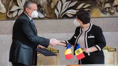 Photo of video | Premierul României: Nu am recomandat şi nu recomandăm cetăţenilor români să părăsească R. Moldova