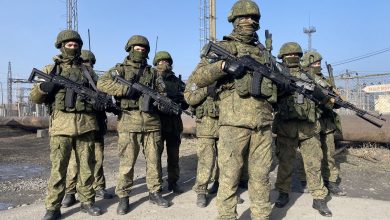 Photo of Soldaţii ruşi, în căutarea unei partenere? Unor femei din Ucraina le-au apărut pe Tinder profilurile unor militari aflaţi „în zonă”