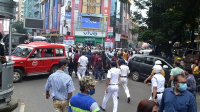 Photo of O tânără din India, răpită, plimbată pe stradă și bătută. Mulțimea aplauda și cerea să fie violată