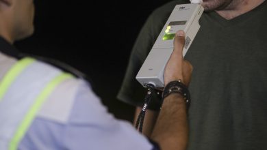 Photo of Un șofer prins beat la volan a sunat la 112 să îi reclame pe polițiști
