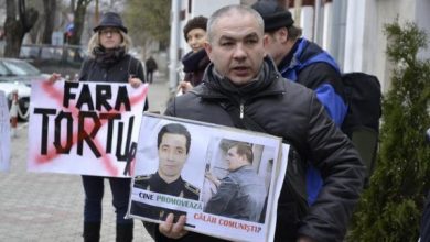 Photo of Anatol Mătăsaru, maltratat în timpul protestelor din 7 aprilie 2009, a obținut câștig de cauză la CEDO