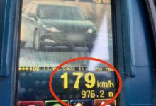 Photo of Trei vitezomani, depistați de polițiștii de patrulare: Recordul – deținut de șoferul unei Toyota care gonea cu 179 km/h