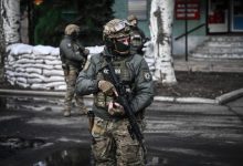 Photo of Ucraina: Civilii vor avea voie să poarte arme de foc pentru a se apăra, în cazul unei invazii la scară largă