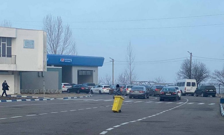 Photo of Cozi kilometrice la Tudora și Palanca, pe sensul de intrare în țară. Vămile lucrează în regim intens