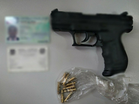 Photo of Un bărbat a fost reținut în capitală, după ce ar fi amenințat cu moartea o femeie și pe avocatul acesteia