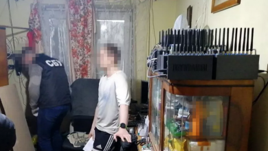 Photo of foto | Cum arată o fermă de troli din Ucraina, conectată prin 3000 de cartele SIM pentru a face propagandă Rusiei