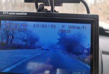 Photo of Un tânăr ar fi fost prins la volan cu o viteză de 222 de km/h, băut şi drogat