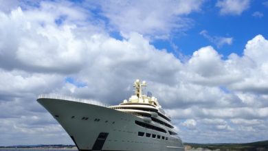 Photo of Cum își protejează averile oligarhii ruşi ameninţaţi cu confiscarea lor