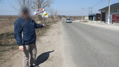 Photo of Patru grupări din R. Moldova percepeau până la 10000 de dolari pentru trecerea ilegală din Ucraina în R. Moldova