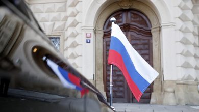 Photo of The Guardian: Expulzarea diplomaților ruși din Europa marchează sfârșitul unei ere pentru spionajul Moscovei