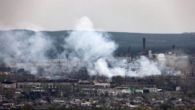 Photo of Autoritățile ucrainene și ruse raportează bombardamente intense în Donețk și Lugansk. Cel puțin opt case au fost distruse