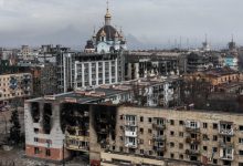 Photo of Minune de Paște, în Mariupol. O biserică a rămas în picioare, într-o zonă distrusă de explozii