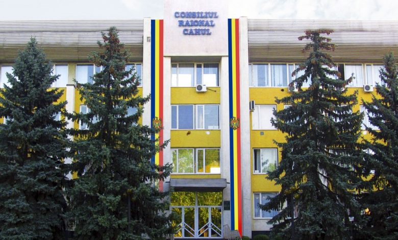 Photo of Cahul: Președintele raionului și alte opt persoane, printre care agenți economici și un primar, reținuți în mai multe dosare de corupție