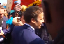 Photo of video | Macron, atacat cu roșii la prima ieșire publică după ce a fost reales președinte