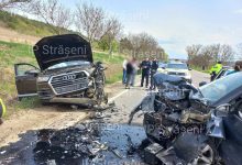 Photo of video | Accident grav la Strășeni: Patru persoane au ajuns la spital, după ce o Skoda s-a tamponat cu un Audi