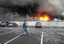 Photo of Situație inedită la Harkiv: Pentru a ajunge la logodnica lui, aflată la 10 km, un bărbat a parcurs 3700 km