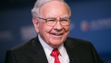 Photo of Legendarul investitor Warren Buffett: „Dacă mi-ai oferi toți bitcoinii din lume pentru 25 de dolari, nu i-aș vrea. Ce să fac cu ei?”