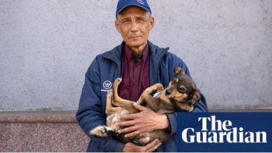 Photo of „Omul invizibil”. Povestea ucraineanului de 61 de ani care a scăpat de rușii din Mariupol după ce a mers pe jos 225 de km