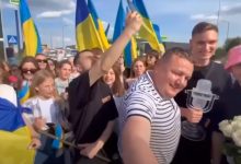 Photo of video | Cum au fost întâmpinați băieții de la Kalush Orchestra în Ucraina? Darul oferit de către polițiștii de frontieră