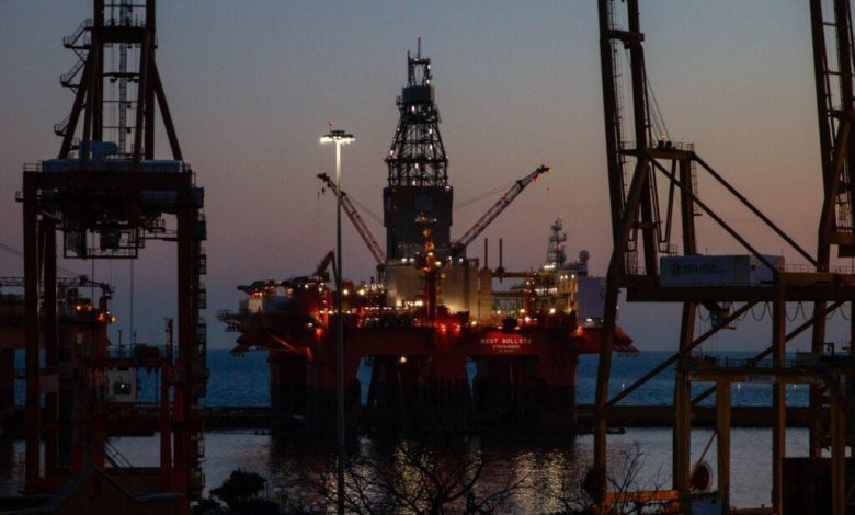 Photo of infografic | Cum arată dependența de petrolul rusesc în Europa, după ce UE a decis să reducă importurile din Rusia cu 90%