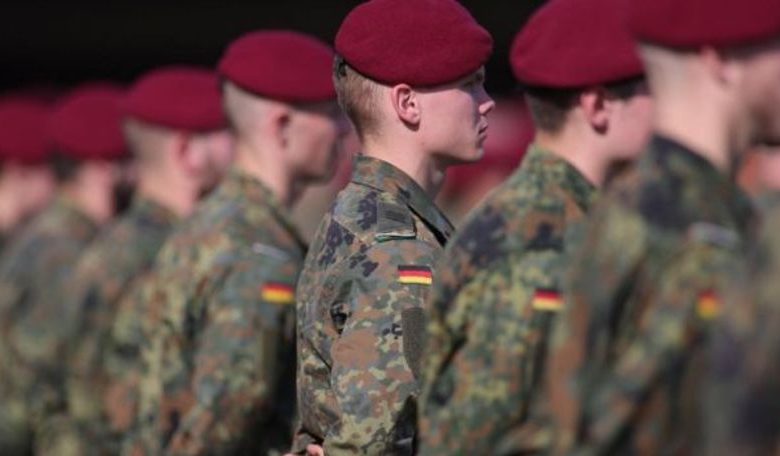 Photo of Germania va investi 100 de miliarde de euro în armată din cauza tensiunilor cu Rusia