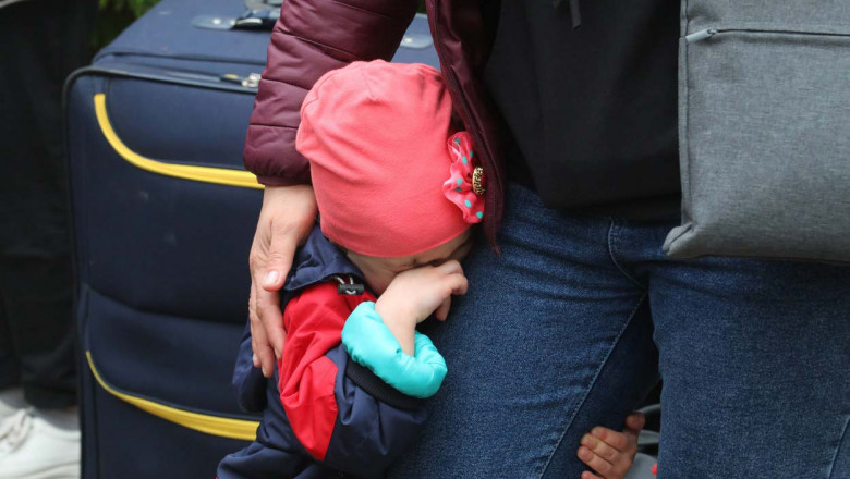 Photo of Sprijin pentru familiile care adoptă copii: Concediu paternal fragmentat în părți și mai multe opțiuni de stabilire a indemnizației