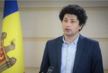 Photo of Deputat PAS, despre perchezițiile la partidul Șor: Grupările de crimă organizată deghizate în partide nu își au locul în politica moldovenească