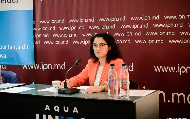 Photo of Expertă în securitate, Natalia Albu: Fenomenul alertelor false are menirea de a testa eficientă instituțiilor publice