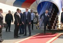 Photo of video | Detaliul observat la Vladimir Putin când a coborât din avion la Teheran