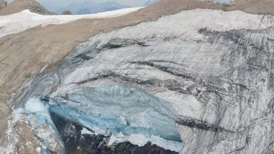 Photo of video | Avalanșă de gheața și roci declanșată de prăbușirea unui ghețar din Alpi. Au murit cel puțin șase oameni