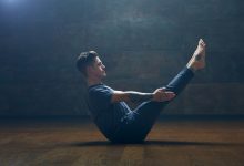 Photo of Yoga te poate ajuta să obții un abdomen plat. Cum să faci corect exercițiile