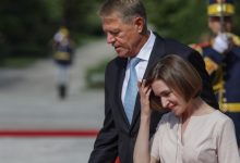 Photo of Iohannis, după întrevederea cu Sandu: Vom face paşi decisivi pentru interconectarea reţelelor de energie electrică din România şi R. Moldova