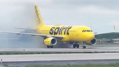 Photo of video | Un avion cu pasageri a luat foc pe un aeroport din SUA