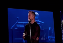 Photo of video | „De ce mai există război? De ce mai mor copiii?”. Solistul Imagine Dragons a vorbit în timpul unui concert despre conflictul din Ucraina