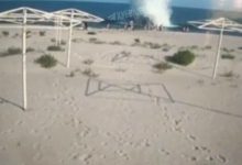 Photo of video | Trei oameni au fost aruncați în aer de o mină pe o plajă de lângă Odesa