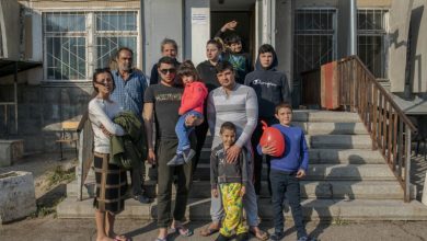 Photo of reportaj | „Tu nu ești un refugiat”. CNN, despre cum sunt discriminați romii din Ucraina în România, R. Moldova și Cehia