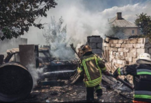 Photo of Cel puțin șapte morți în urma unui atac rus asupra unui oraș din Donețk