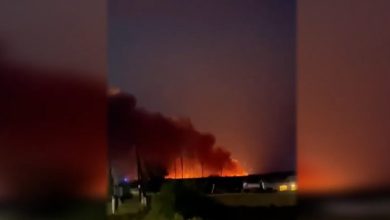Photo of video | Noi explozii la granița ruso-ucraineană. Rușii din două comune au fost evacuați după ce un depozit de muniție a luat foc