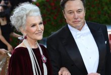 Photo of foto | Unde doarme mama lui Elon Musk atunci când merge să-și viziteze fiul