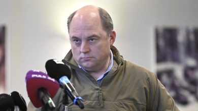 Photo of Ministrul britanic al apărării spune că „operațiunea specială” a Rusiei în Ucraina a eșuat